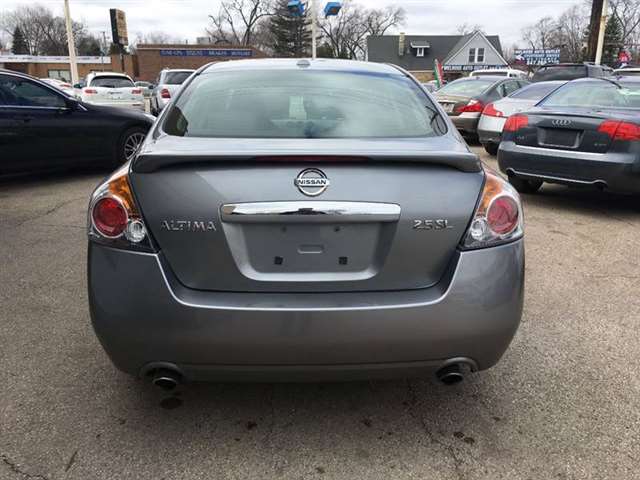 2007 Nissan Altima 2.5 S 4dr Sedan (2.5l I4 CVT)